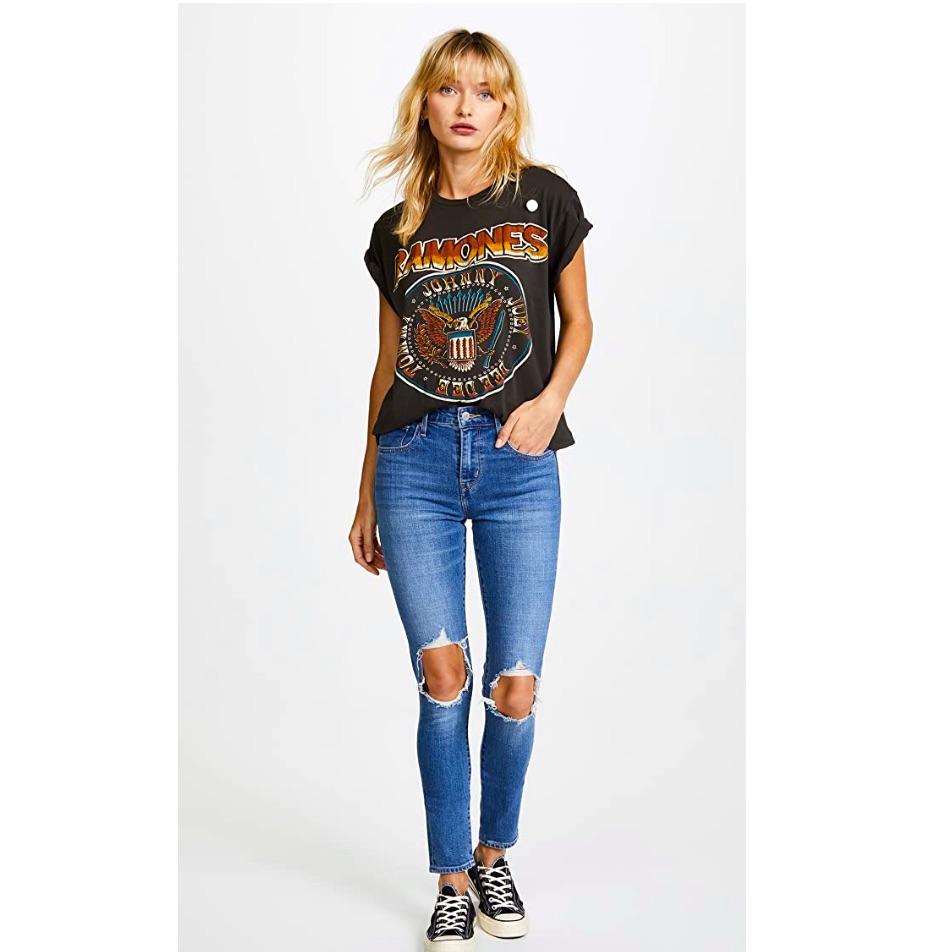 Brand New!Levi’s High-Rise Distressed Skinny Jeans